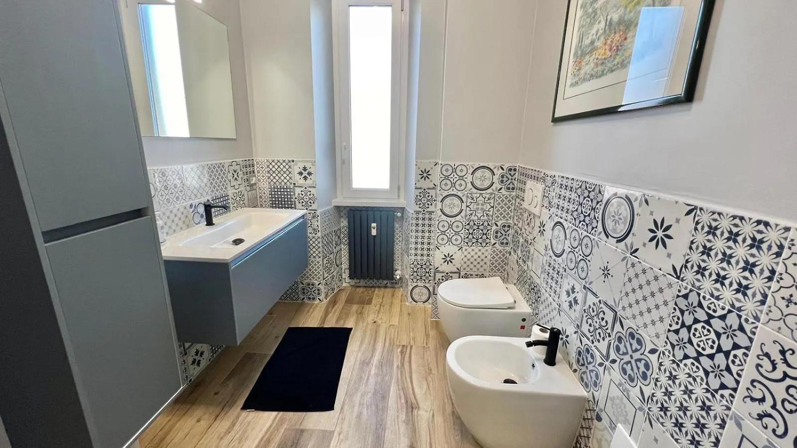 Apartment Torelli Home, Moderno E Confortevole, Nel Cuore Della Citta Di Milano, Con Balcone Vista Porta Garibaldi Italy